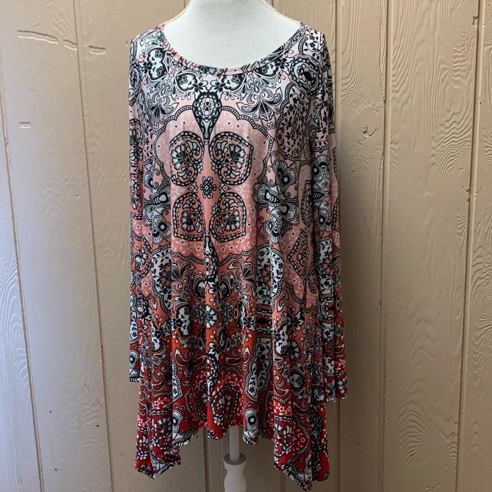 Lock & Love Top